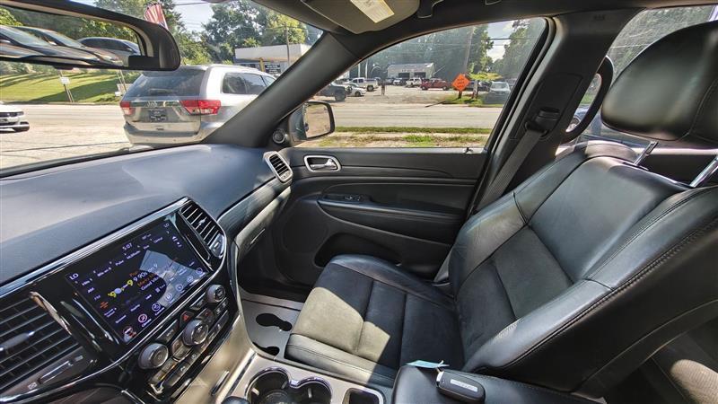 Jeep Grand Cherokee  2021