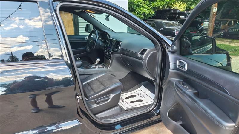 Jeep Grand Cherokee  2021