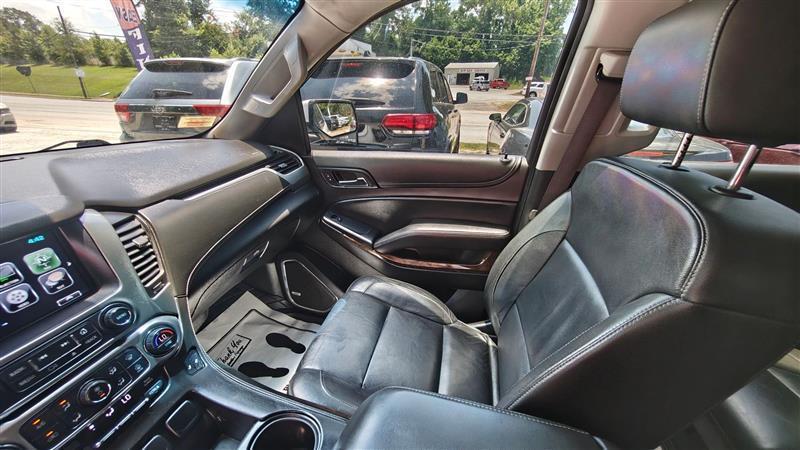 Chevrolet Suburban  2017