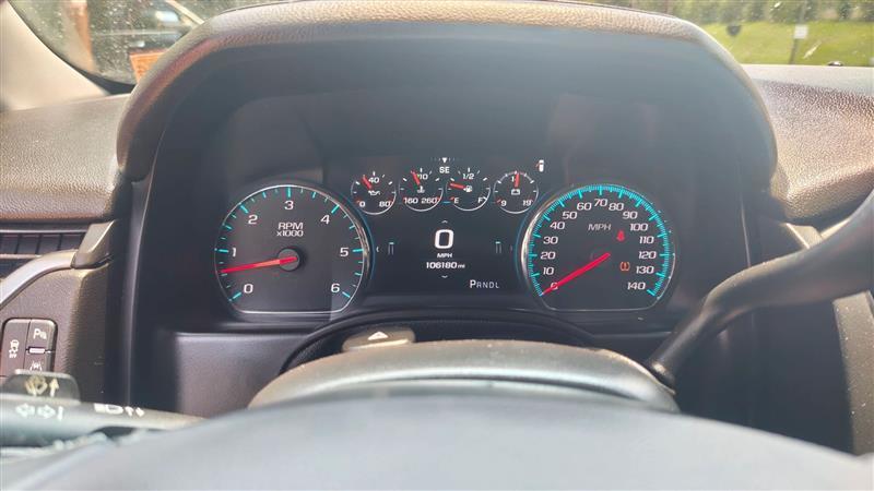 Chevrolet Suburban  2017