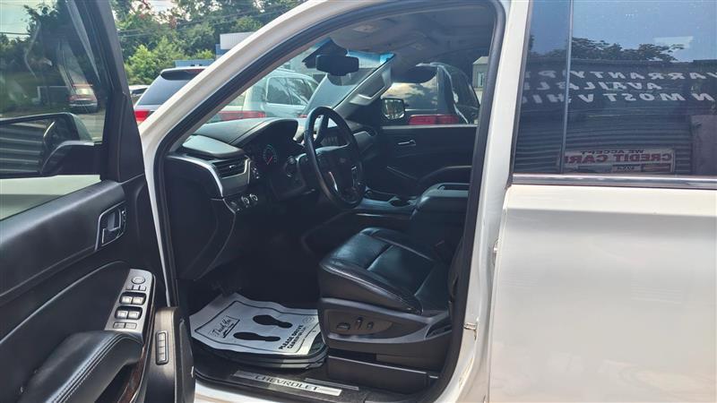 Chevrolet Suburban  2017