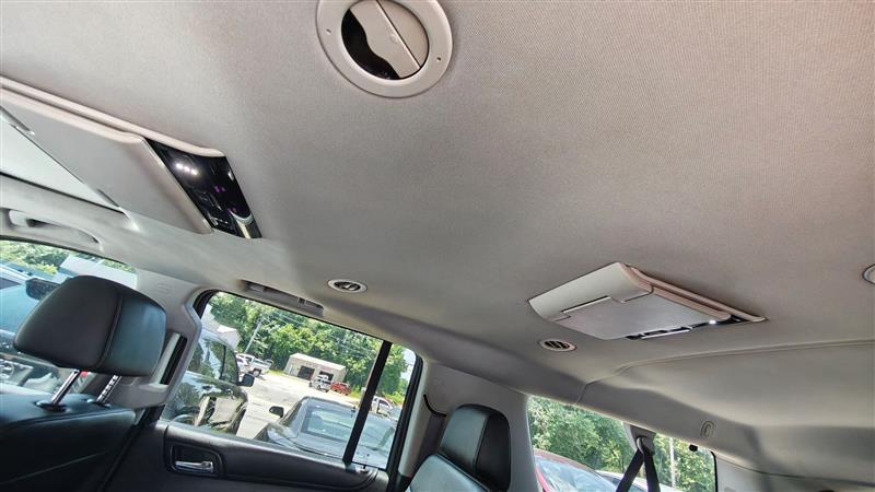 Chevrolet Suburban  2017