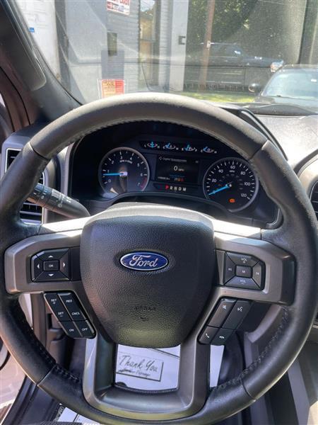 Ford Expedition  2019