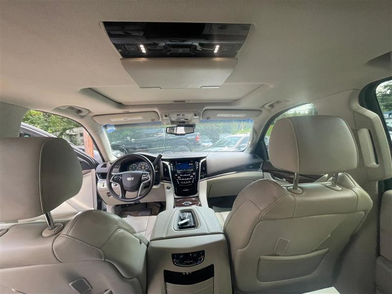 Cadillac Escalade  2015