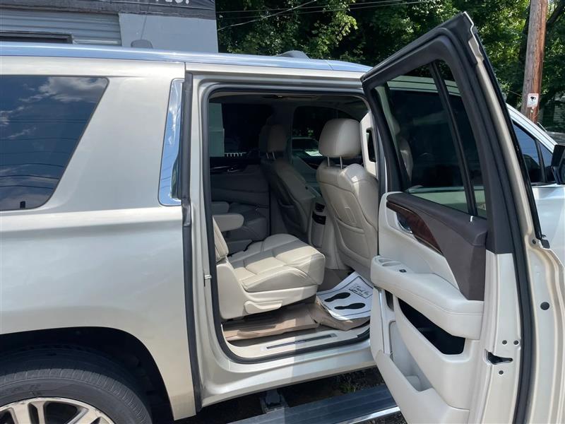 Cadillac Escalade  2015