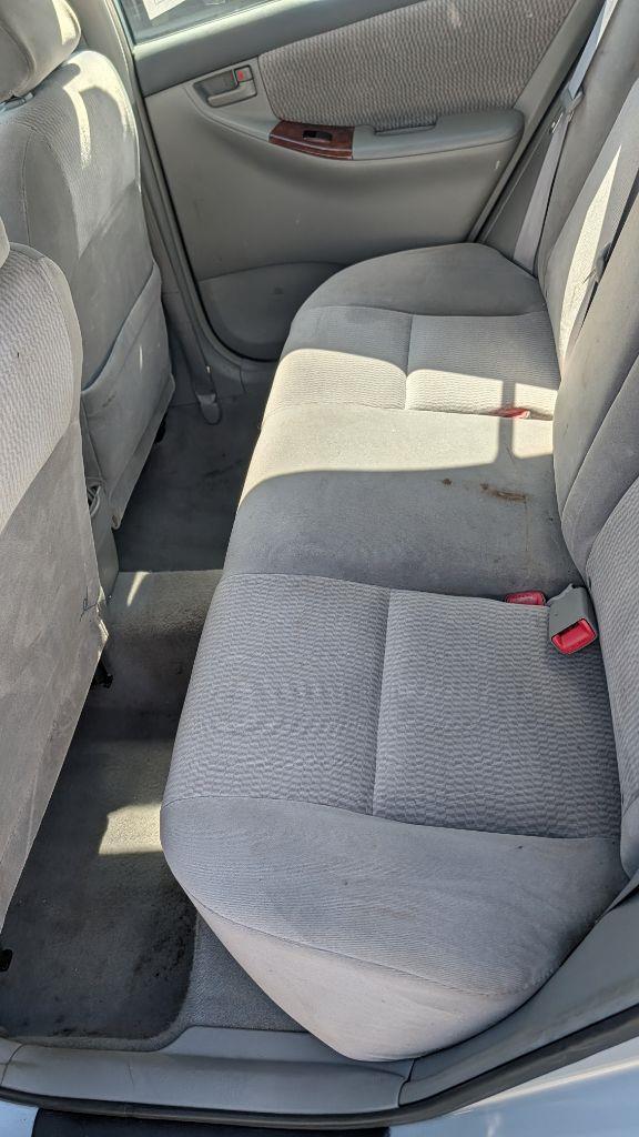 2005 Toyota Corolla CE - Photo 8