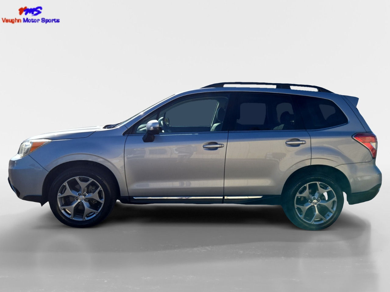 Subaru Forester 2.5i Touring 4D SUV 2015 Subaru Forester 2.5i Touring 4D SUV 2015
