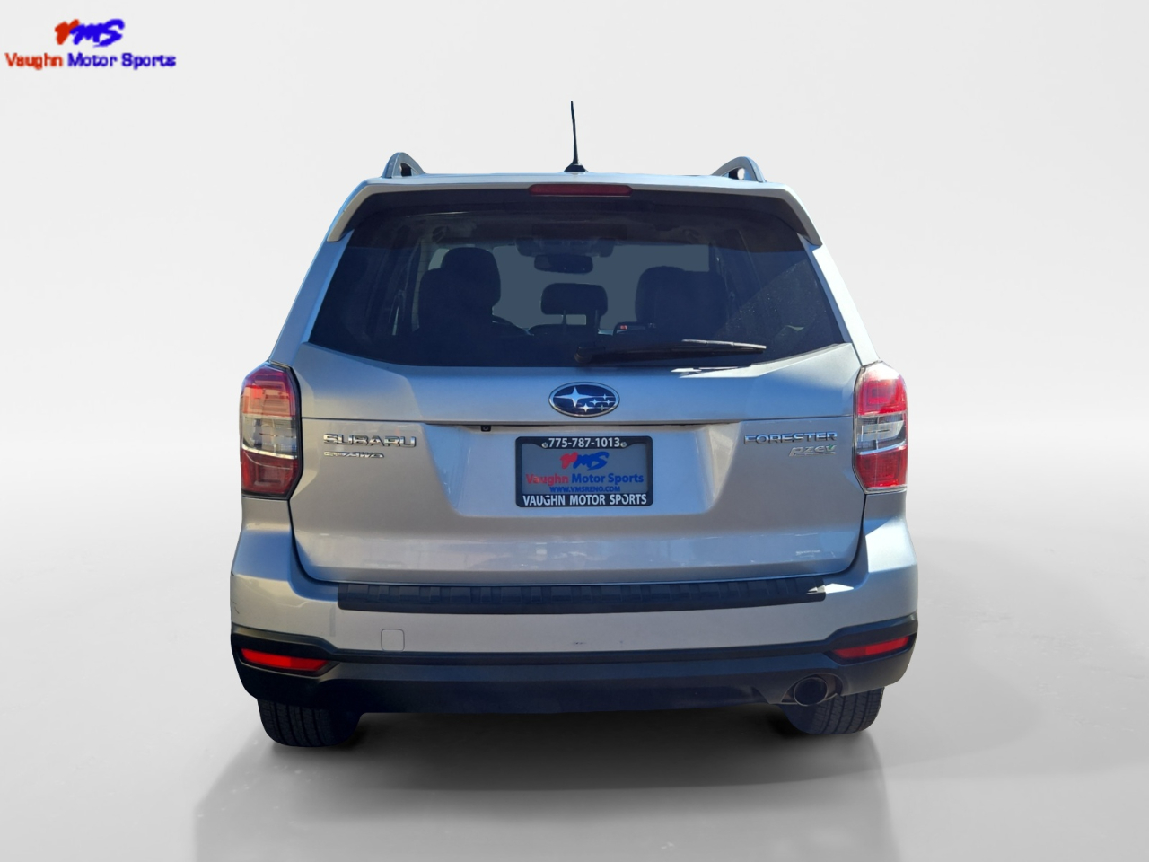 Subaru Forester 2.5i Touring 4D SUV 2015 Subaru Forester 2.5i Touring 4D SUV 2015