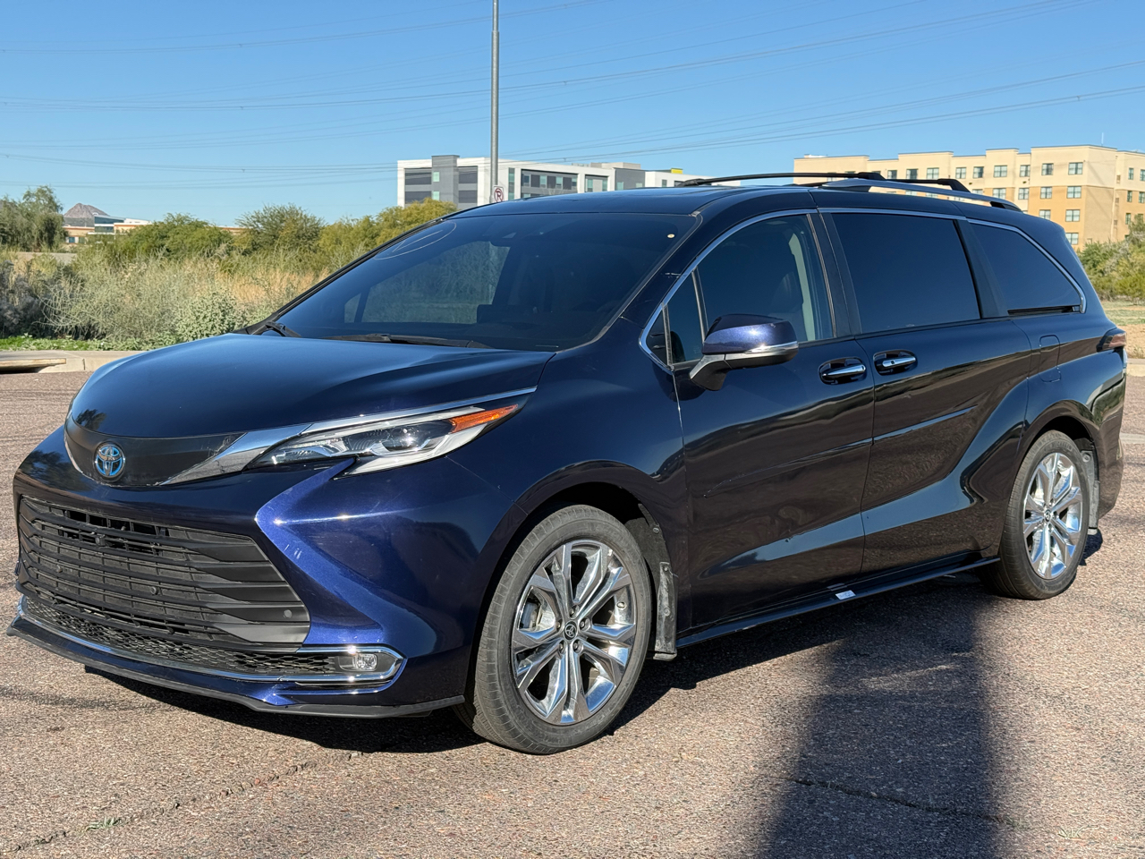 Toyota Sienna Platinum 7-Passenger 2022