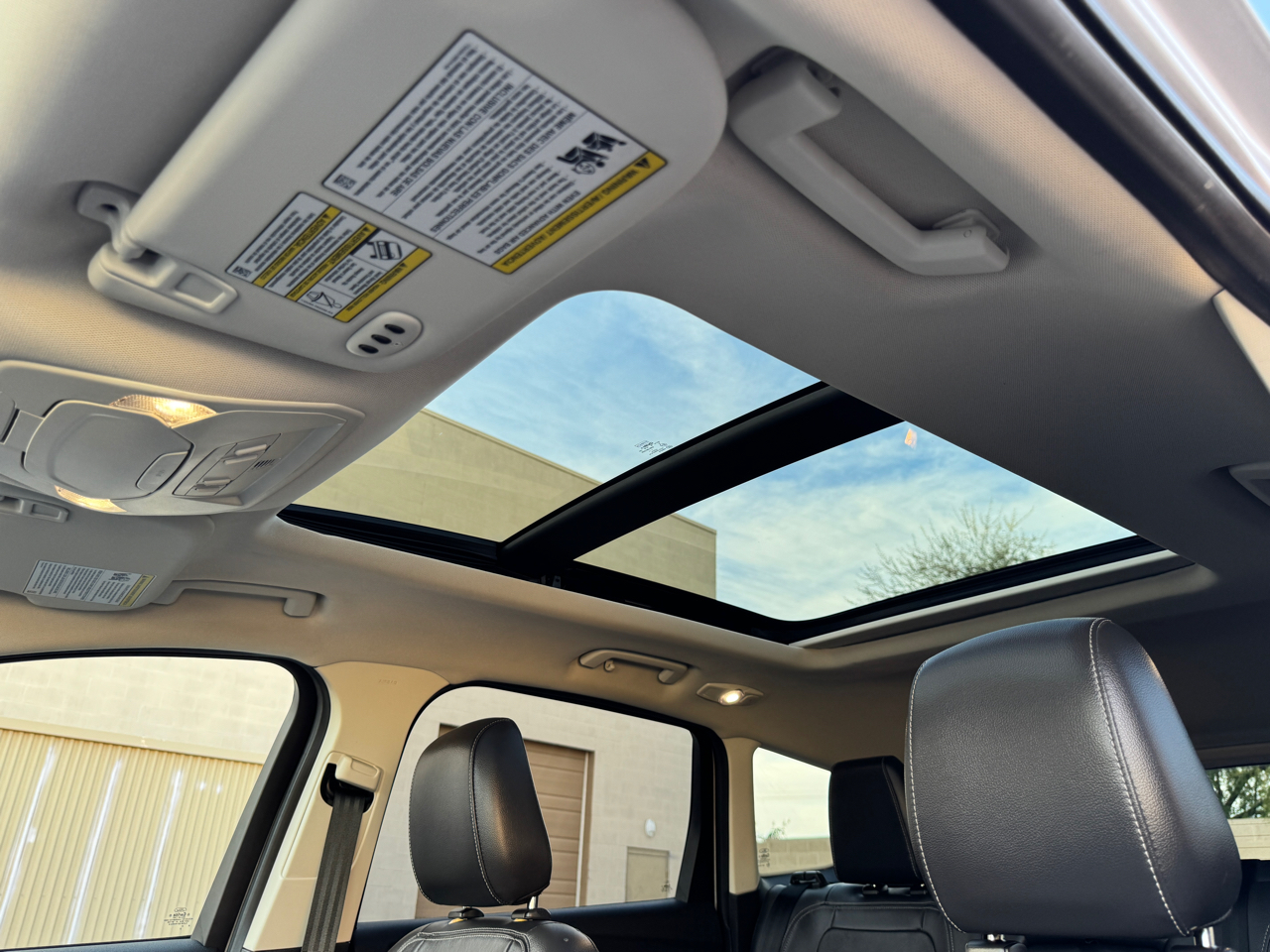 Ford Escape Titanium 4WD 2018