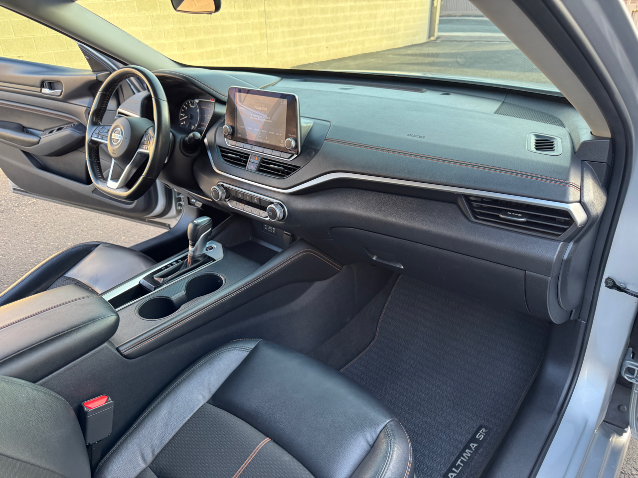 Nissan Altima 2.5 SR 2022
