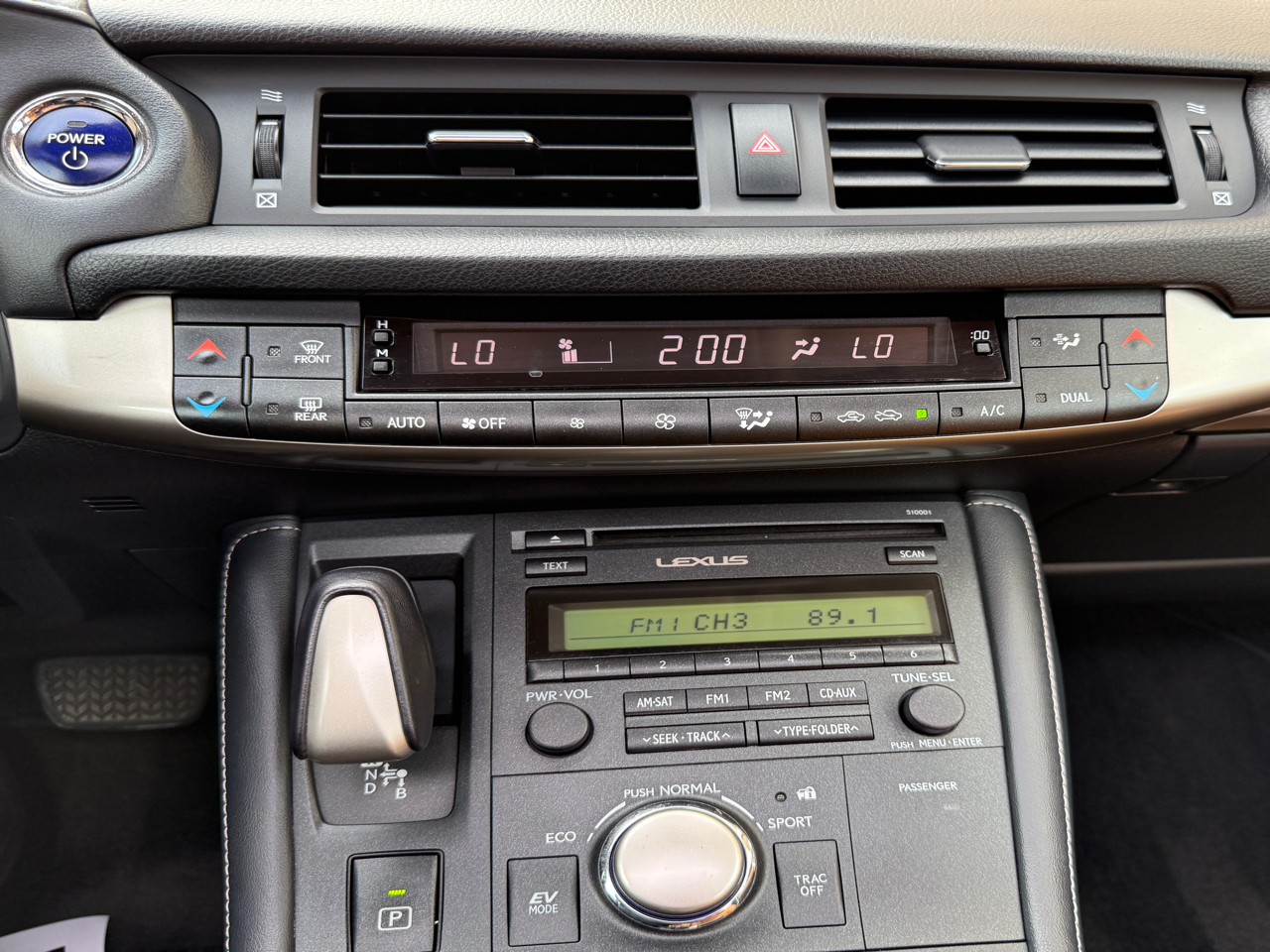 Lexus CT 200h Base 2015