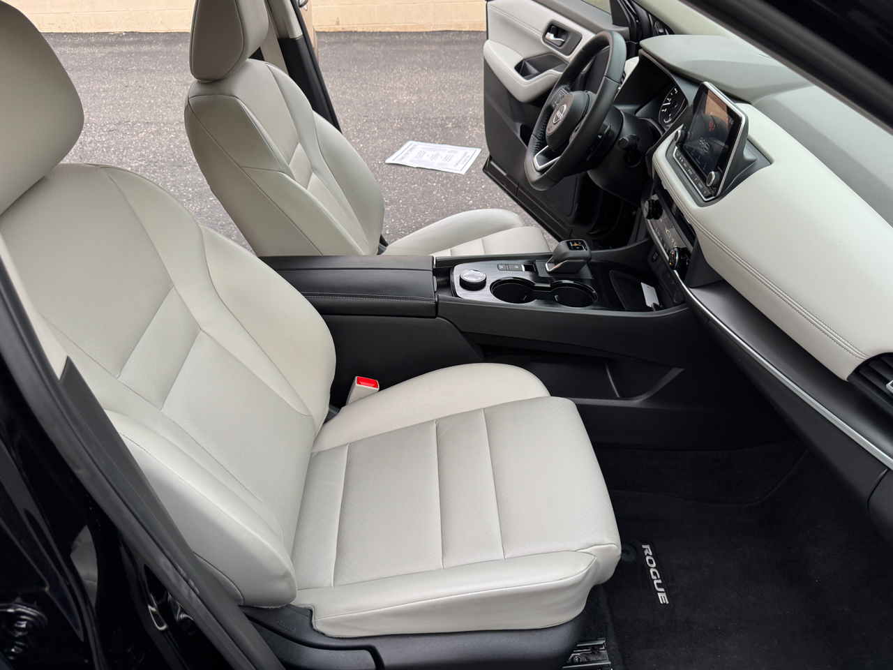 Nissan Rogue SV AWD 2024