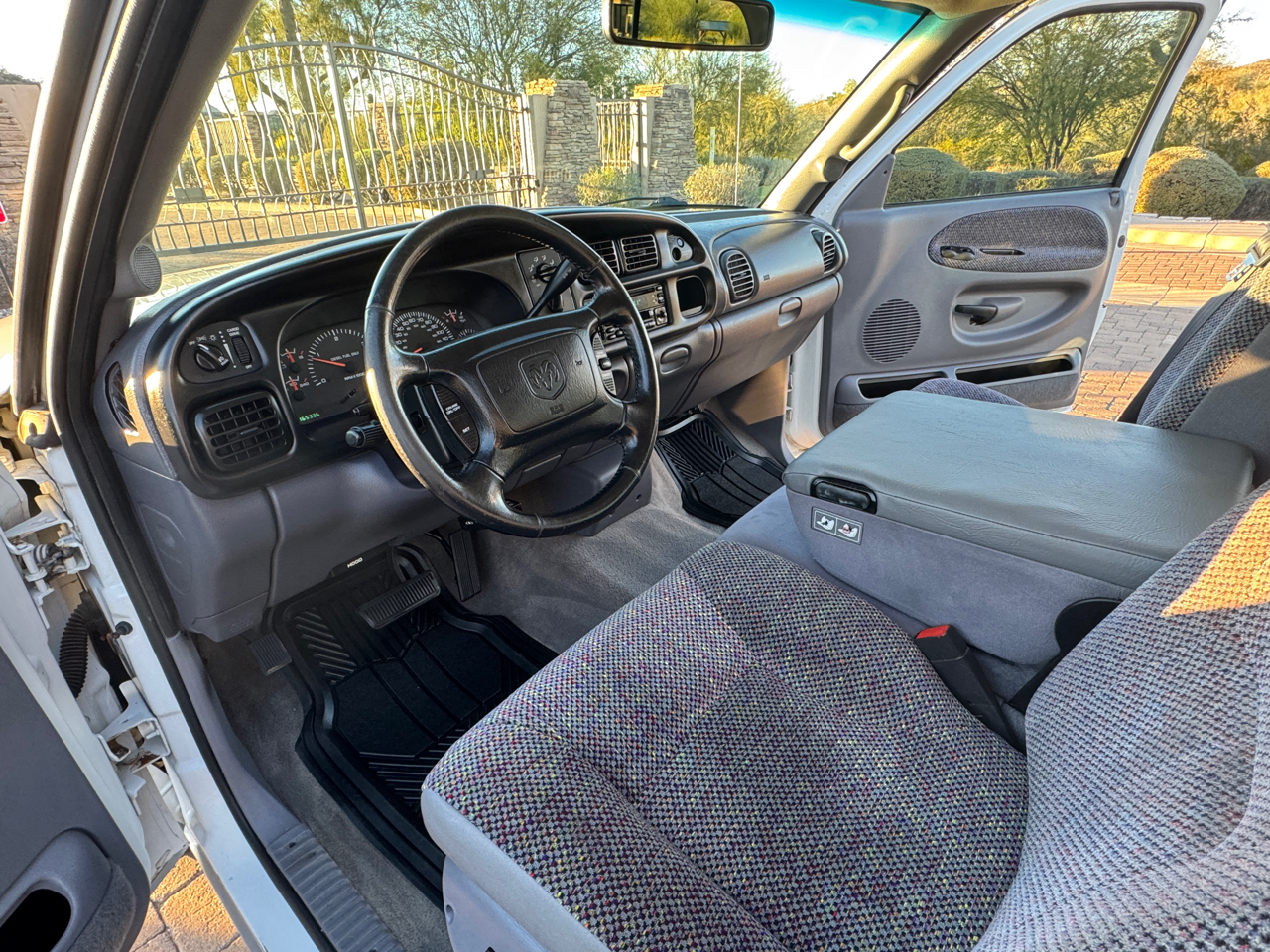 Dodge Ram 2500 SLT Quad Cab Long Bed 2WD 2002