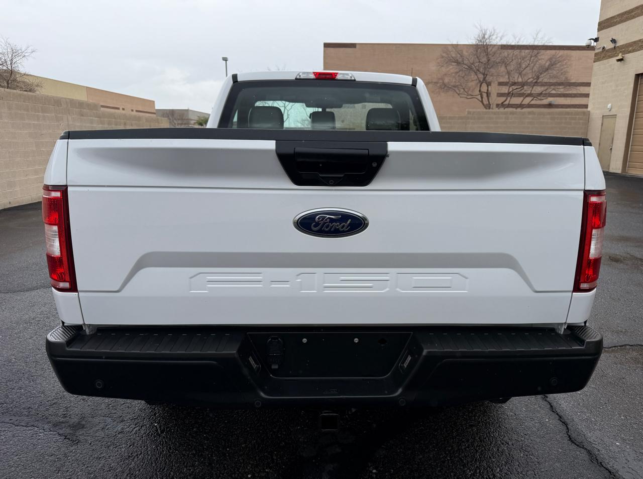 Ford F-150 2WD Reg Cab 122.5" XL 2019
