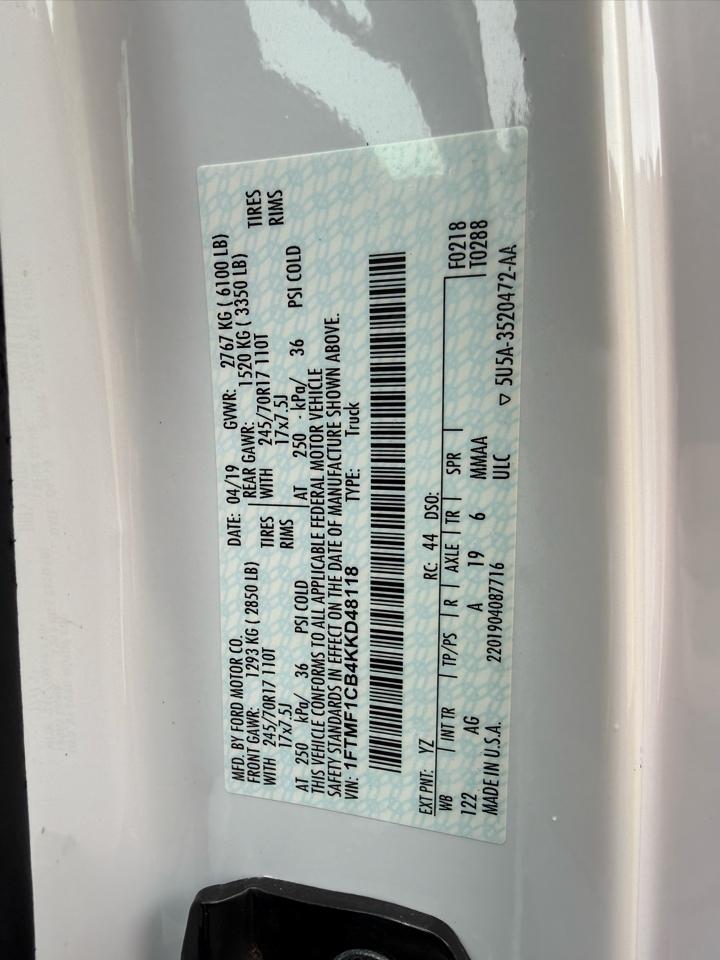 Ford F-150 2WD Reg Cab 122.5" XL 2019