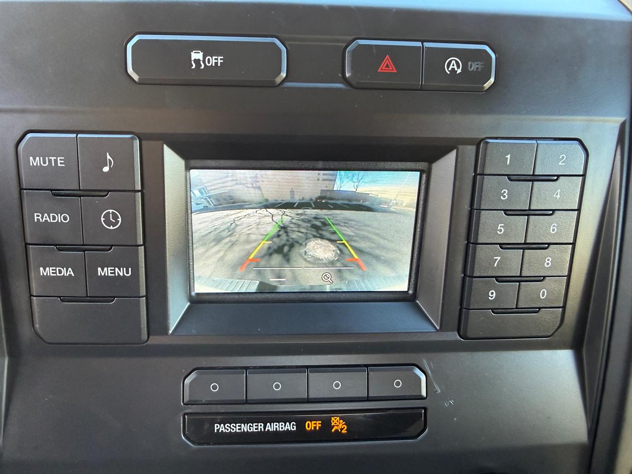 Ford F-150 2WD Reg Cab 122.5" XL 2019