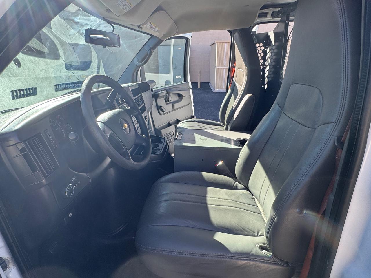 Chevrolet Express 2500 Cargo 2013