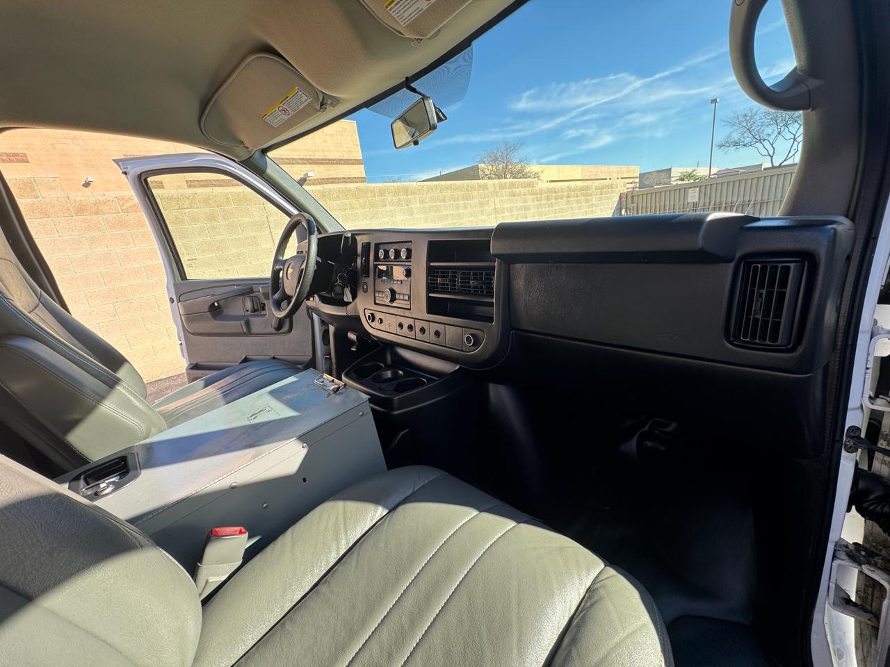 Chevrolet Express 2500 Cargo 2013