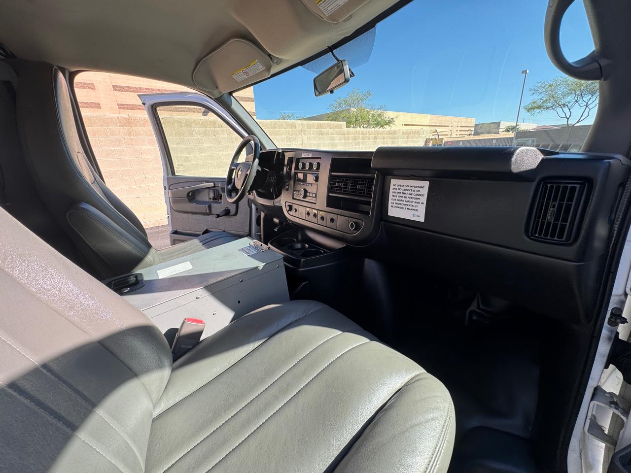 Chevrolet Express 2500 Cargo 2013