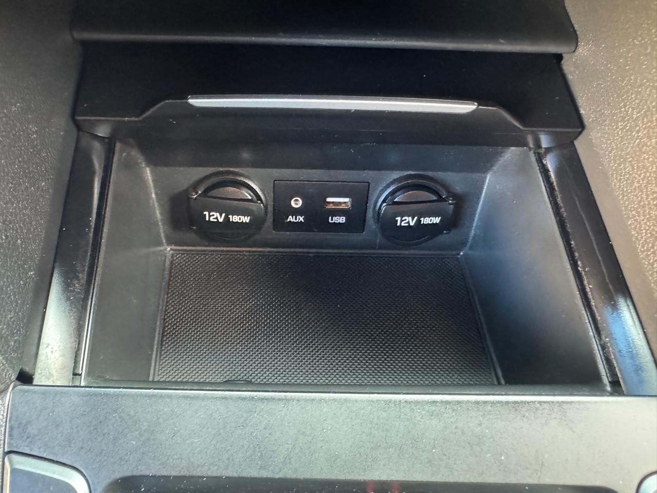 Hyundai Elantra  2018