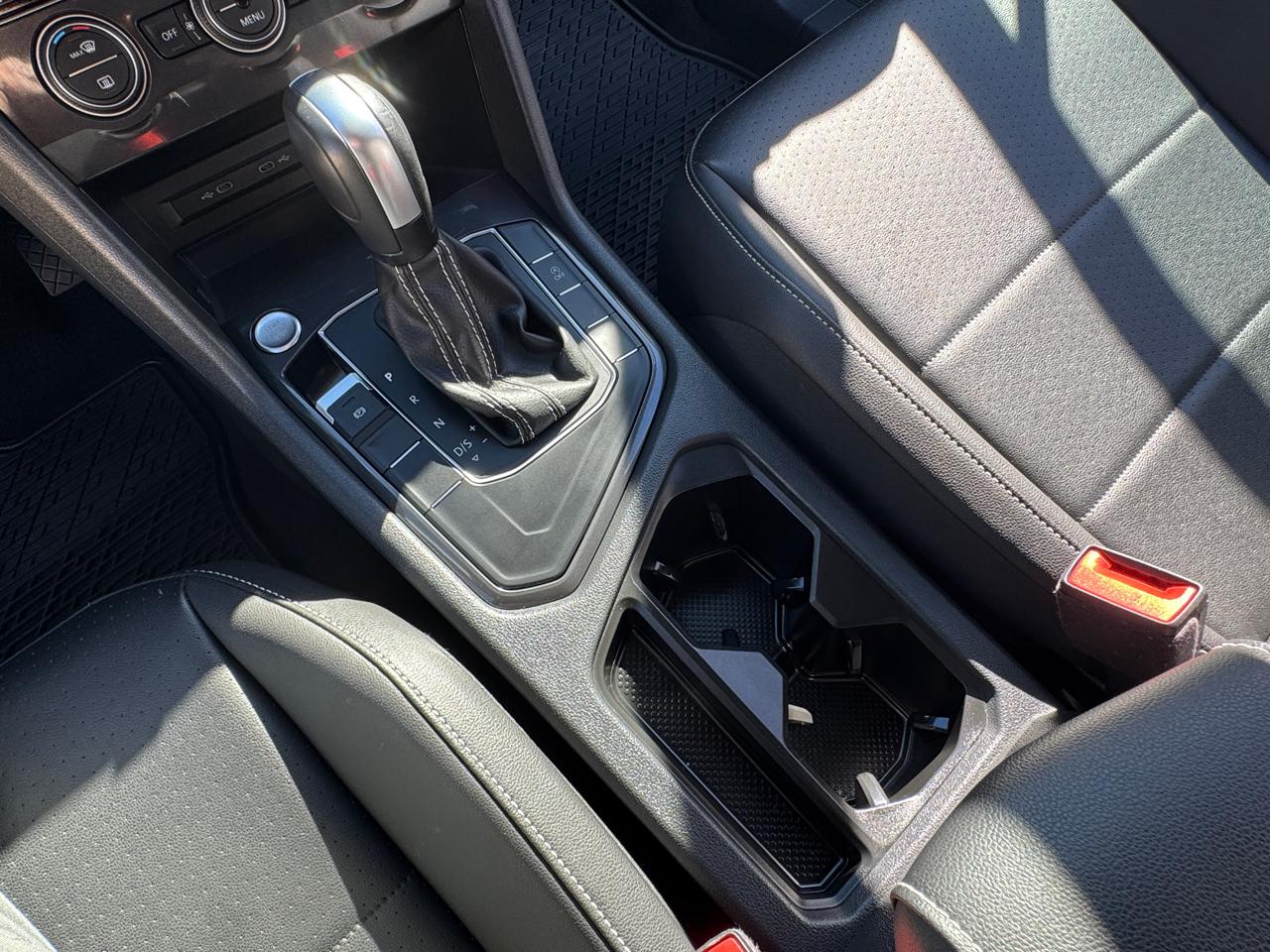 Volkswagen Tiguan SE 2021