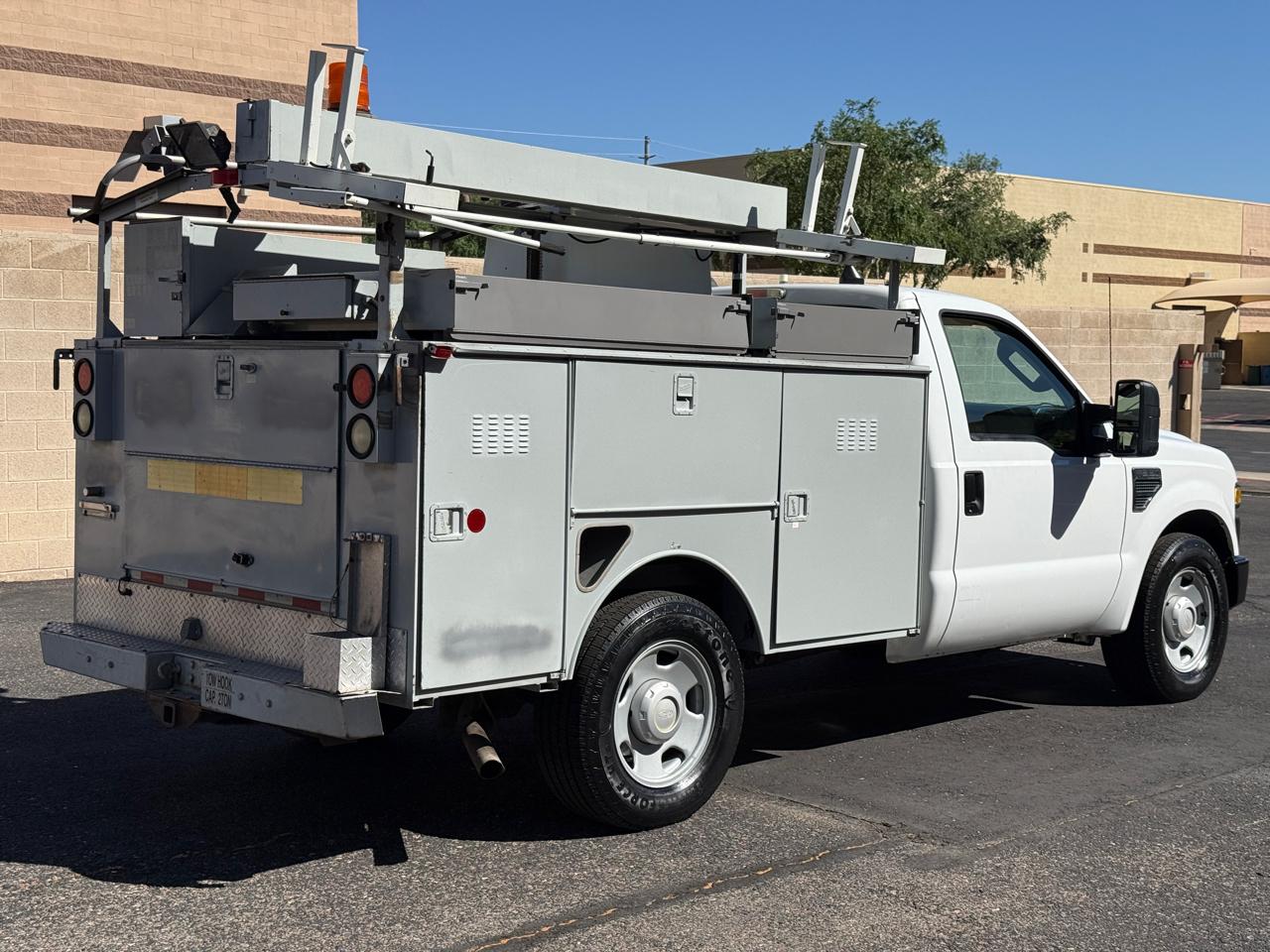 Ford F-350 SD XL 2WD 2008