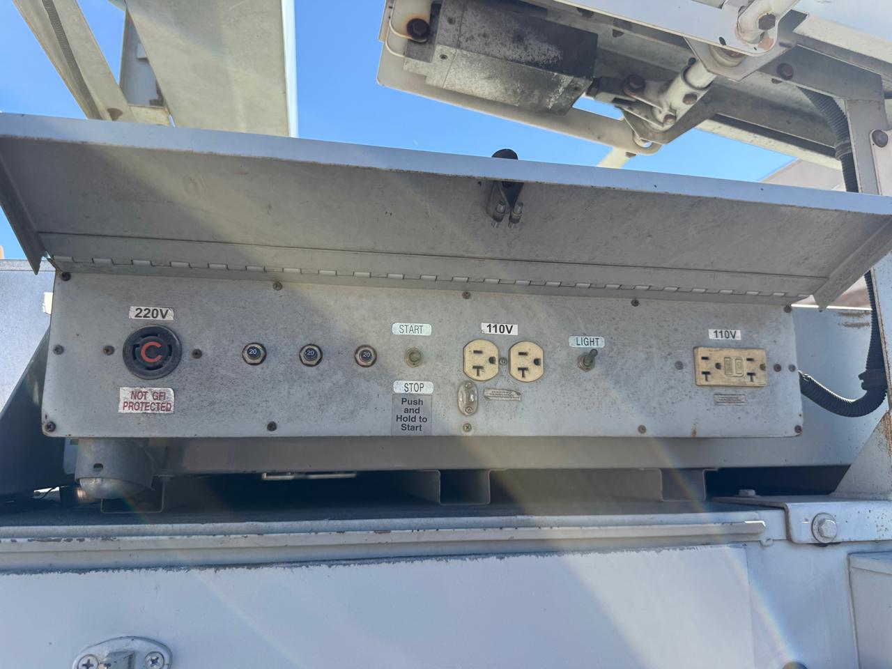 Ford F-350 SD XL 2WD 2008