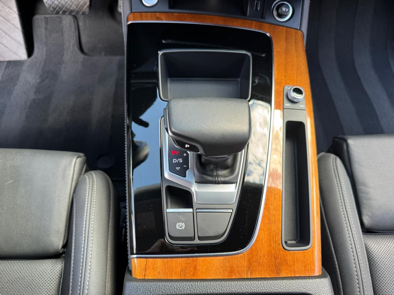 Audi Q5 e Premium Plus 2021