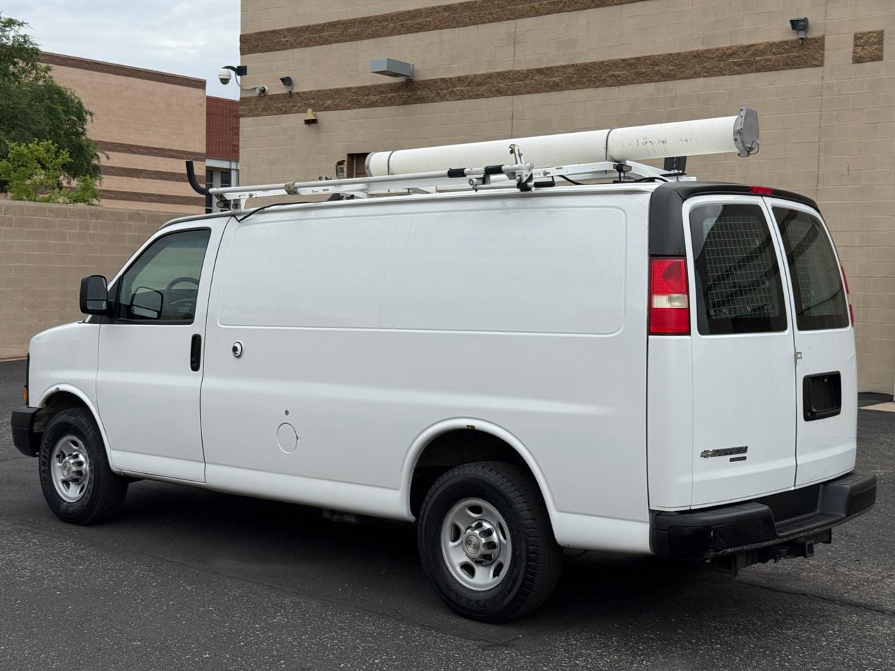 Chevrolet Express 2500 Cargo 2013