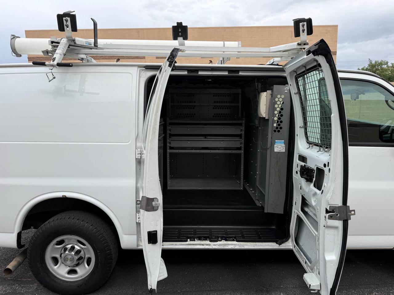 Chevrolet Express 2500 Cargo 2013