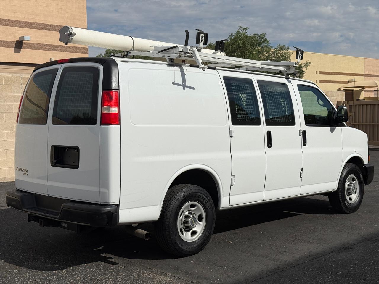 Chevrolet Express 2500 Cargo 2013