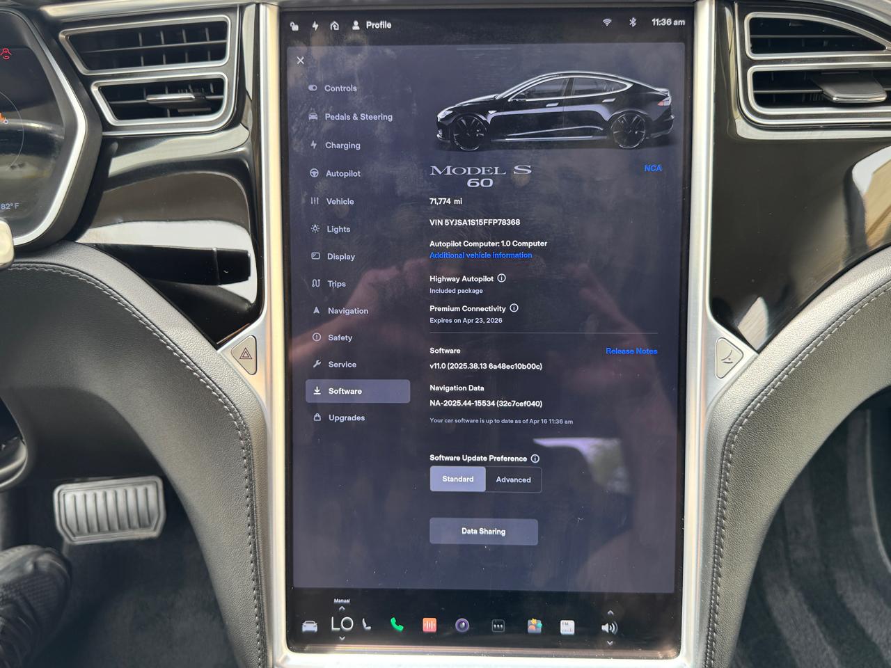 Tesla Model S Base 2015