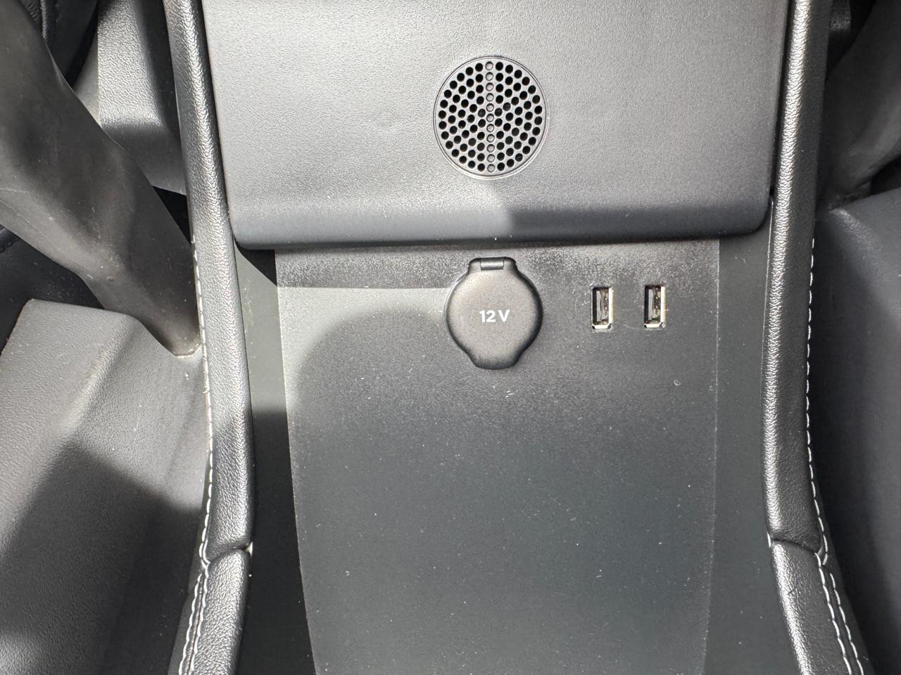 Tesla Model S Base 2015