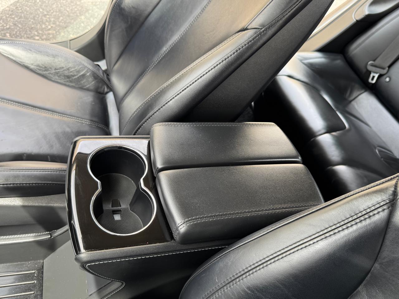 Tesla Model S Base 2015