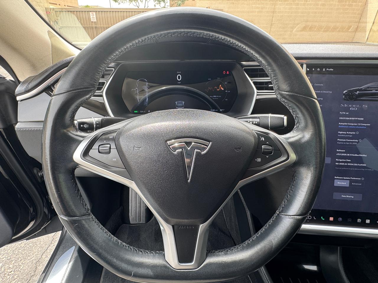 Tesla Model S Base 2015