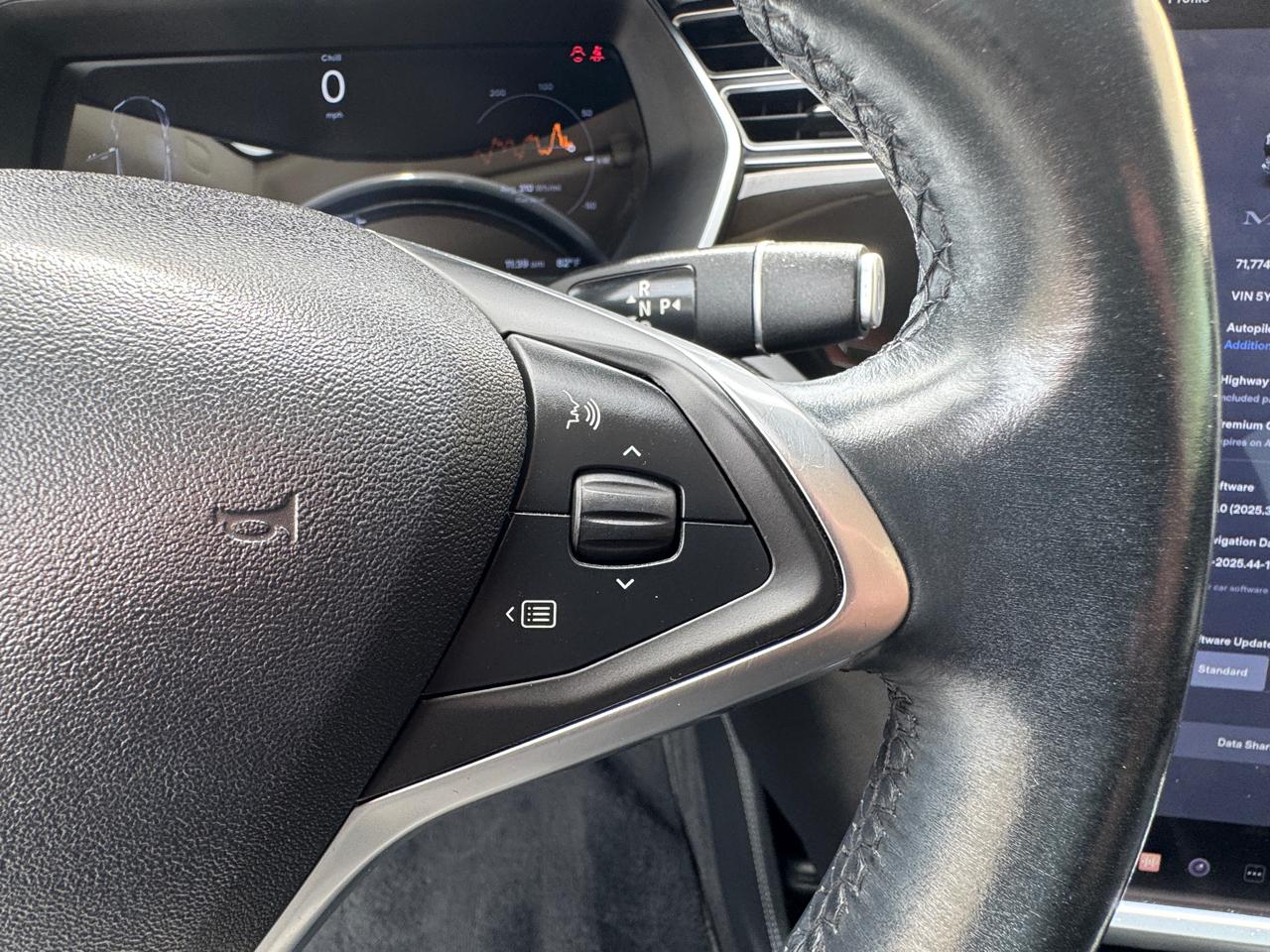 Tesla Model S Base 2015