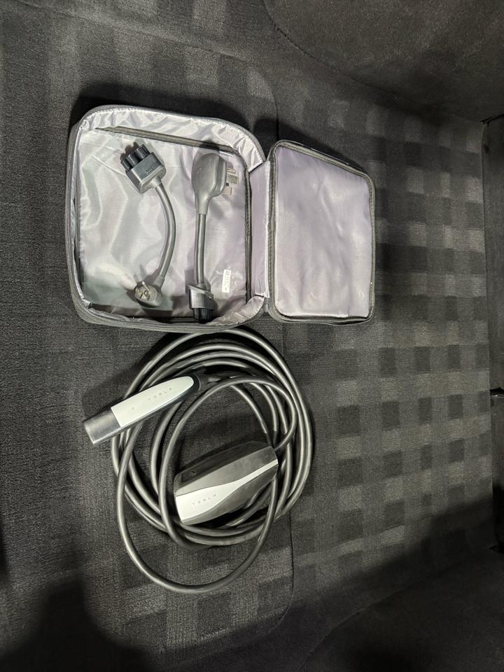 Tesla Model S Base 2015