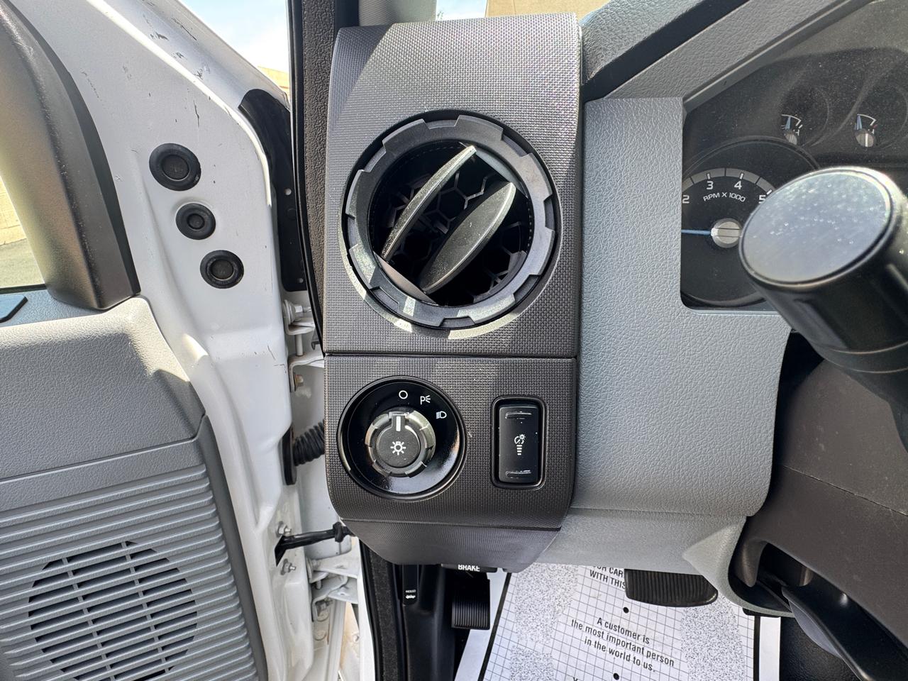 Ford F-250 SD XL SuperCab Long Bed 4WD 2016