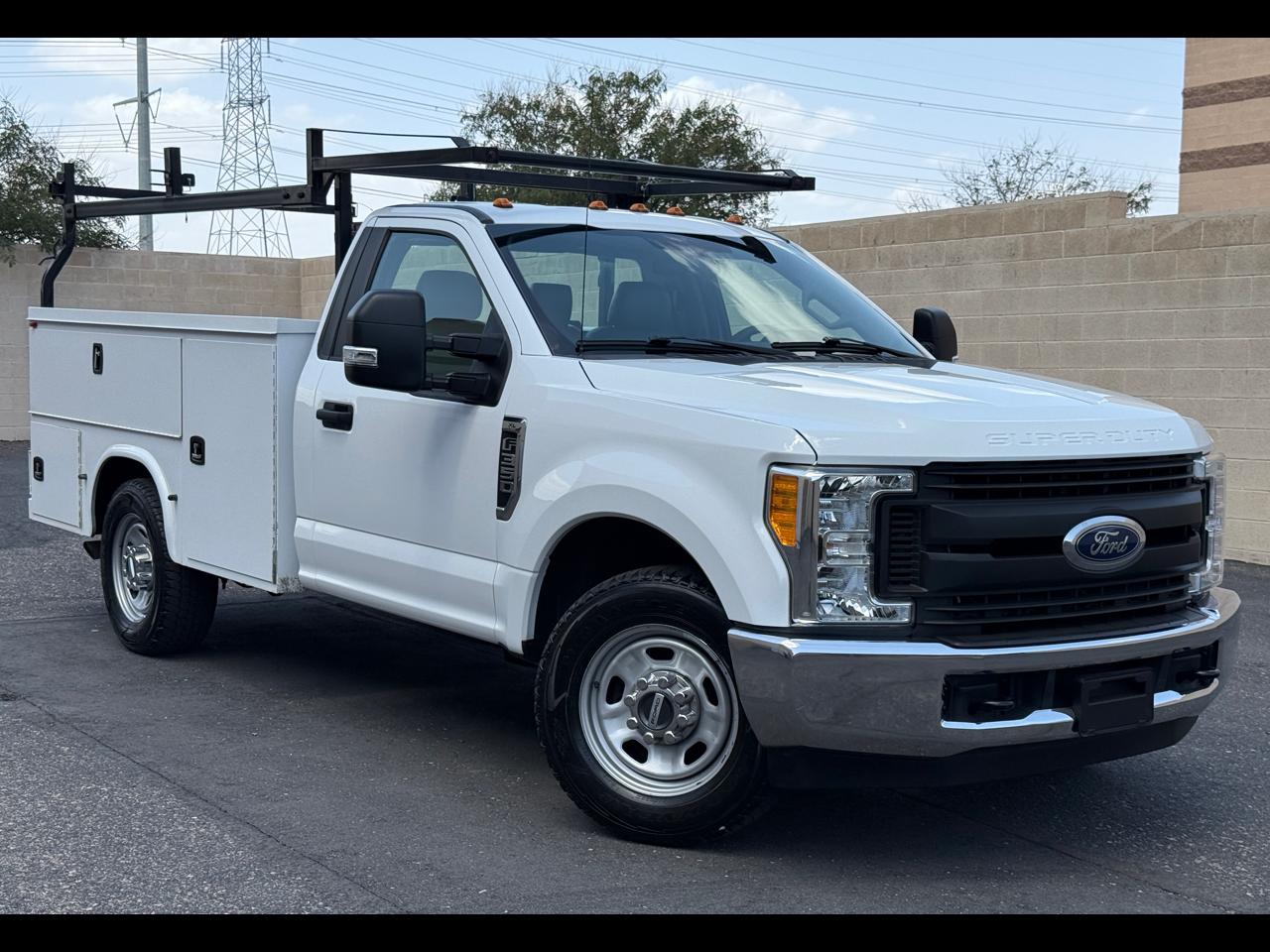 2017 Ford F-350's photo