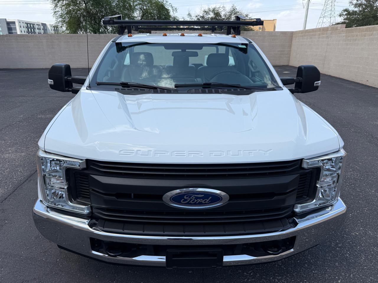 Ford F-350 SD XLT 2WD 2017