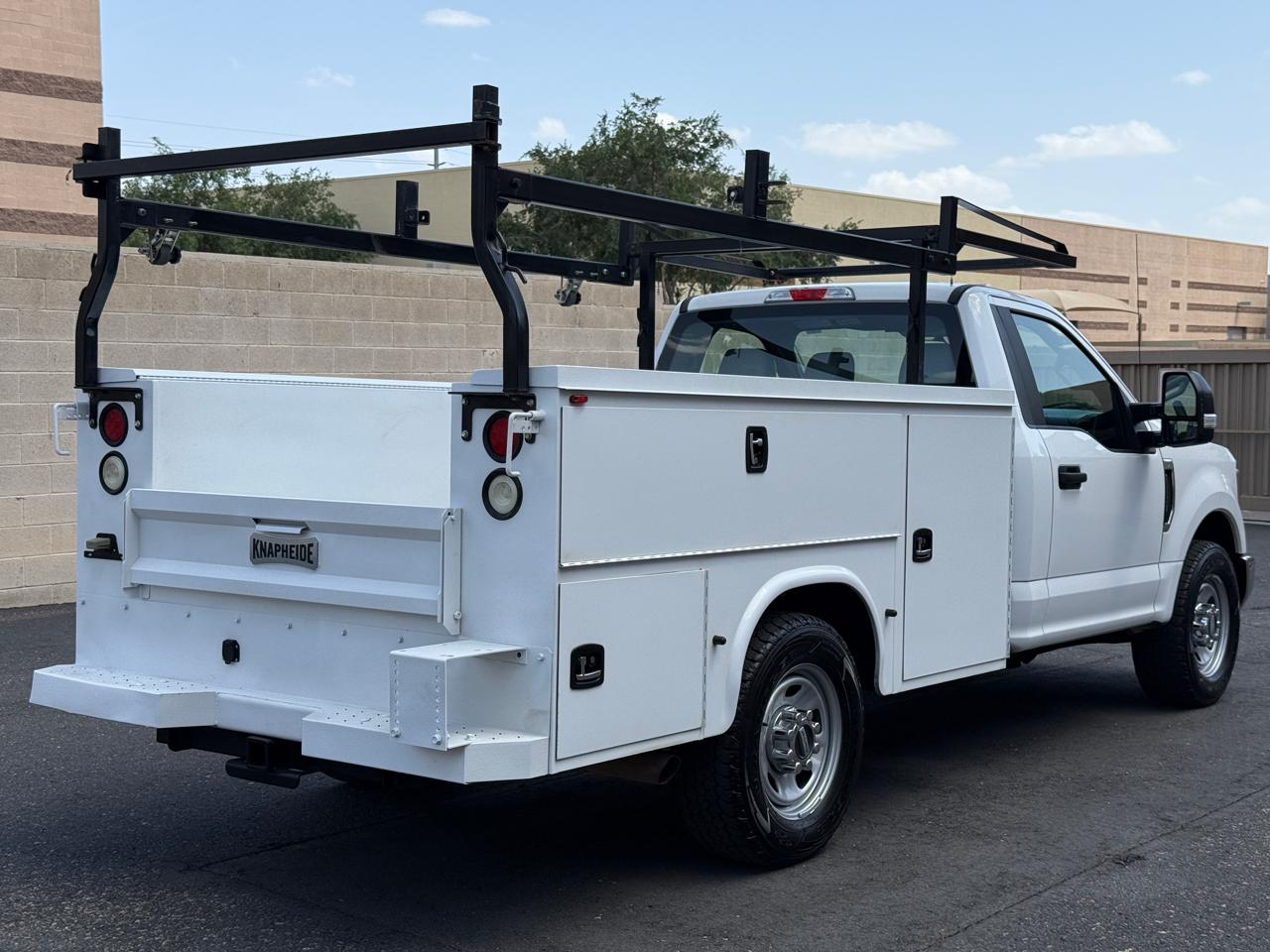 Ford F-350 SD XLT 2WD 2017
