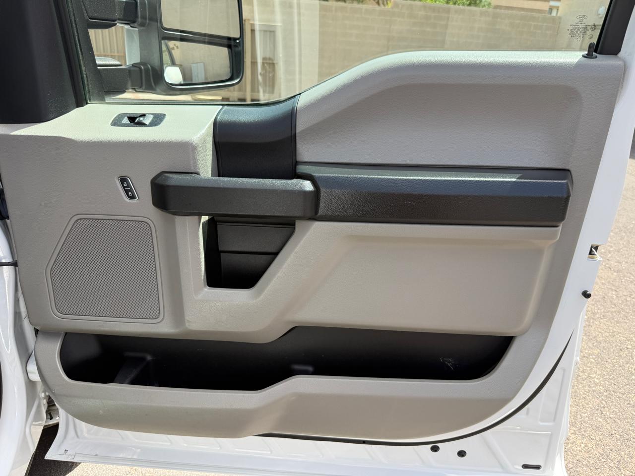 Ford F-350 SD XLT 2WD 2017