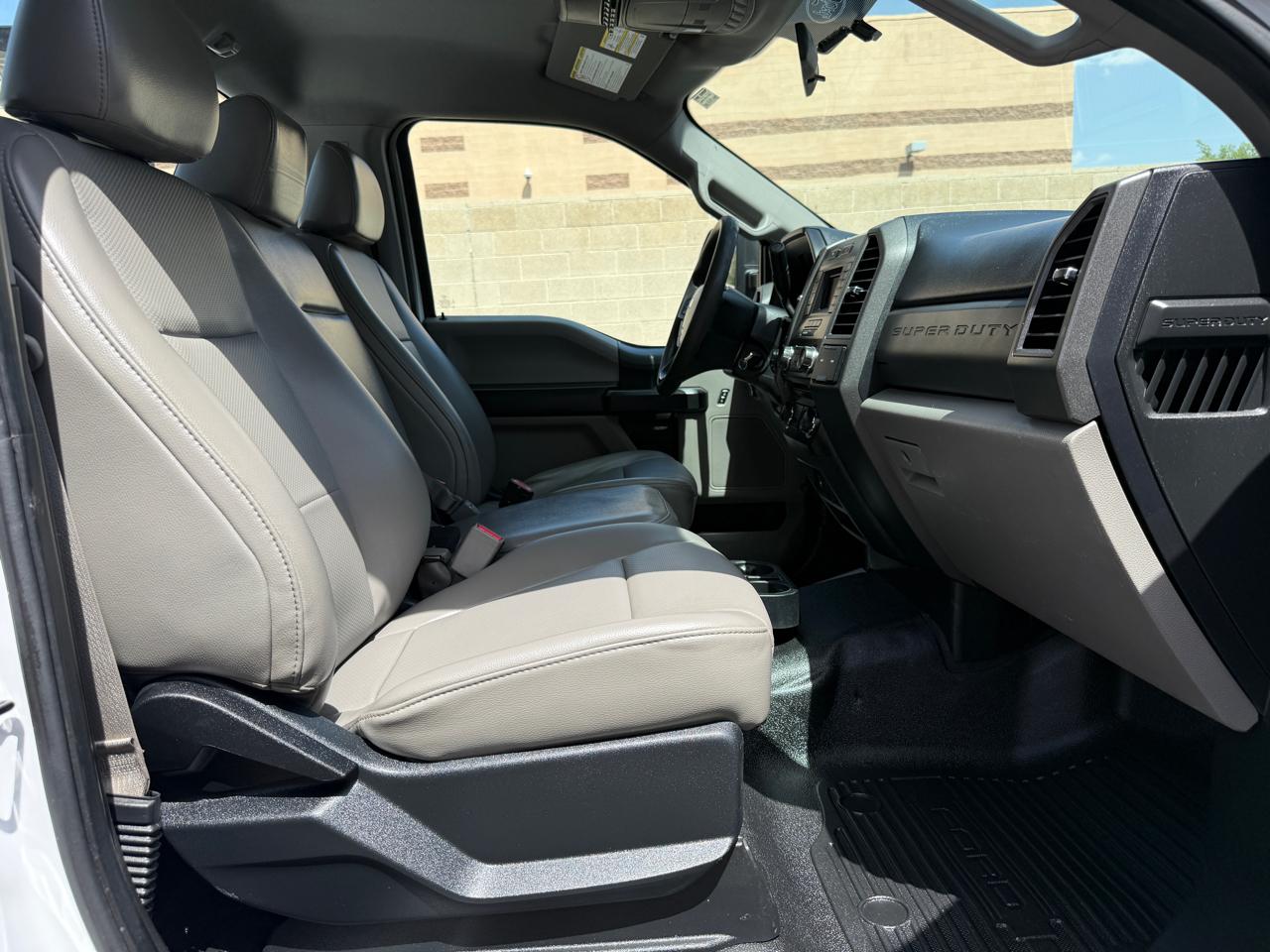 Ford F-350 SD XLT 2WD 2017