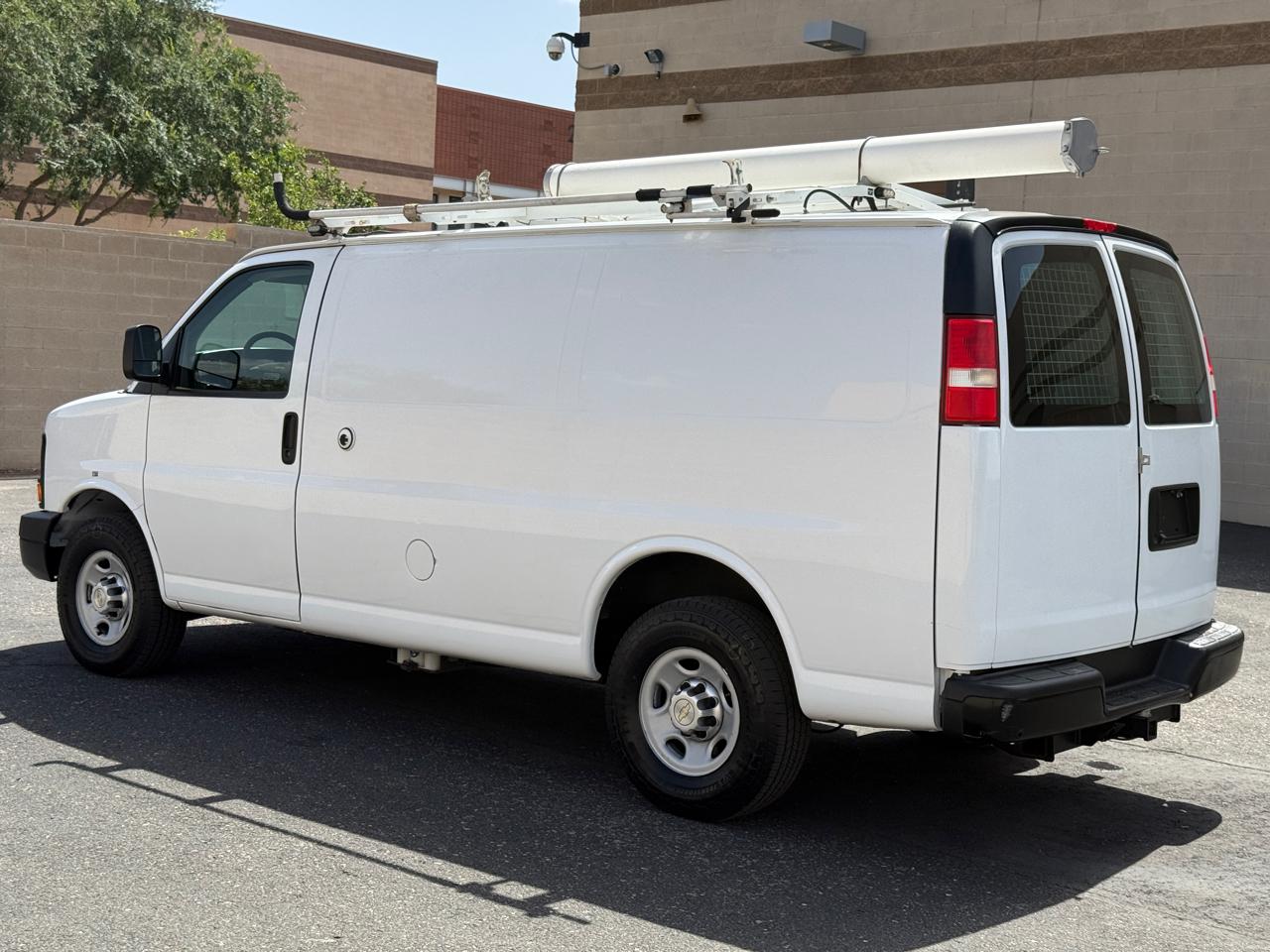 Chevrolet Express 2500 Cargo 2013