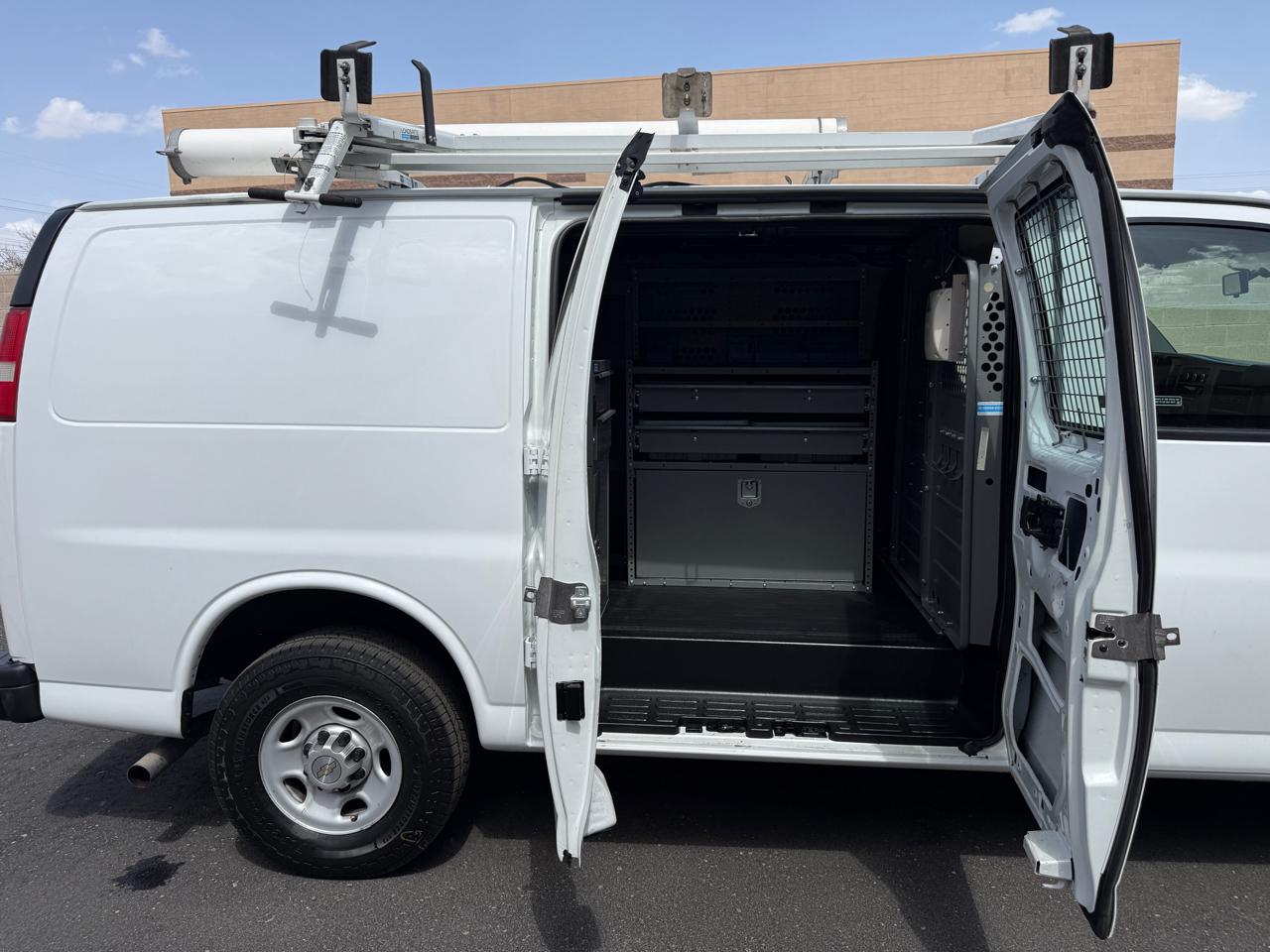 Chevrolet Express 2500 Cargo 2013