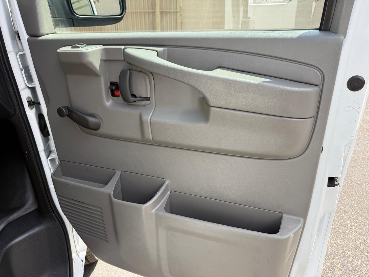Chevrolet Express 2500 Cargo 2013