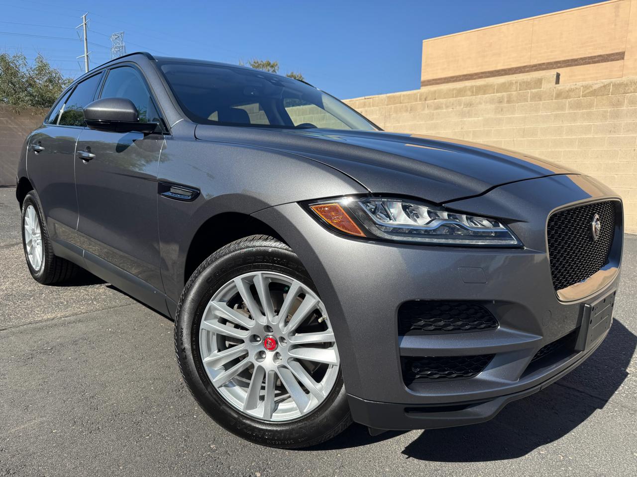Jaguar F-Pace  2017