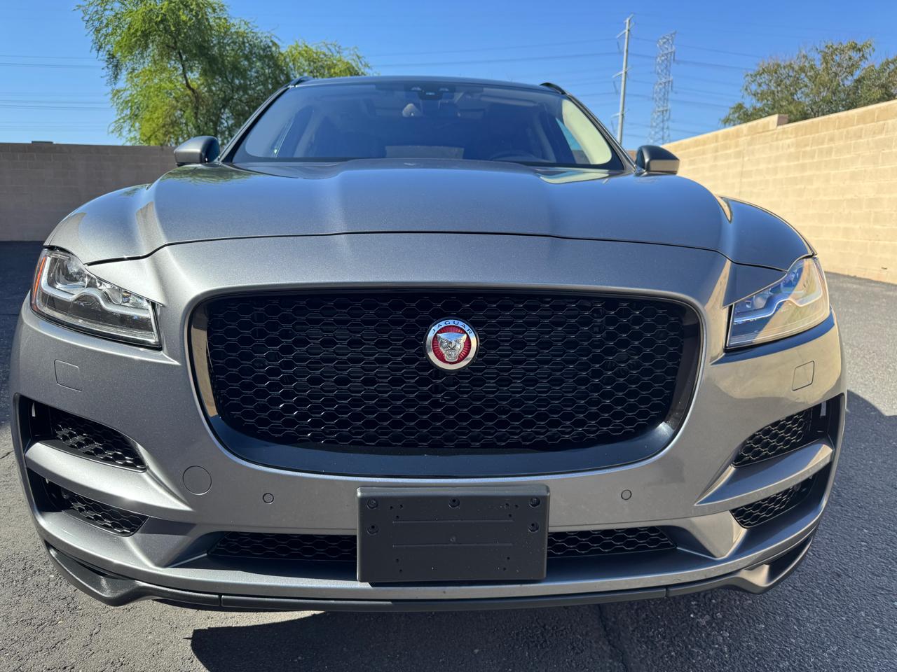 Jaguar F-Pace  2017