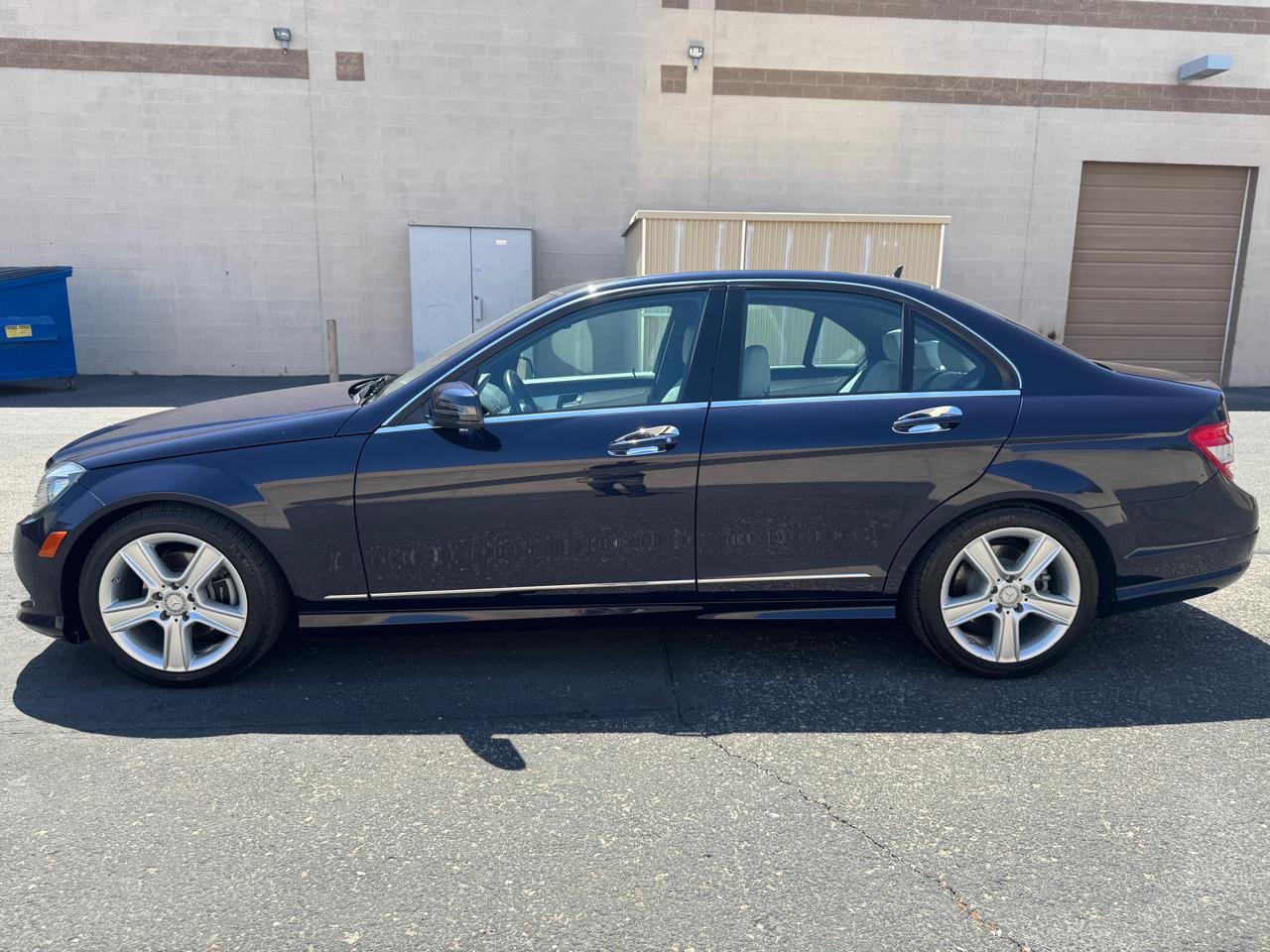 Mercedes-Benz C-Class C300 Sport Sedan 2011
